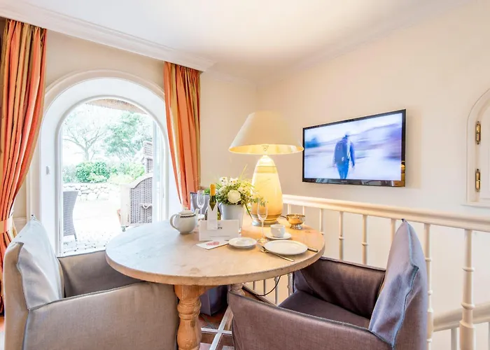 Gartensuite-west-kamin-sauna-pool-garten Lägenhet Kampen